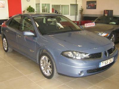 Comprar coche Renault Laguna 1.9 Dci Luxe Priv. 120cv '05 en Dos Hermanas