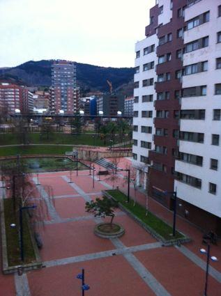 Piso Bilbao con aire acondicionado y calefaccion. 67 m2 con terraza - Vizcaya