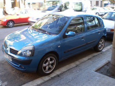 RENAULT CLIO 1.2 16V - BARCELONA