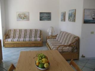 Apartamento : 2/6 personas - junto al mar - vistas a mar - sant'angelo  isla de isquia  campania  italia