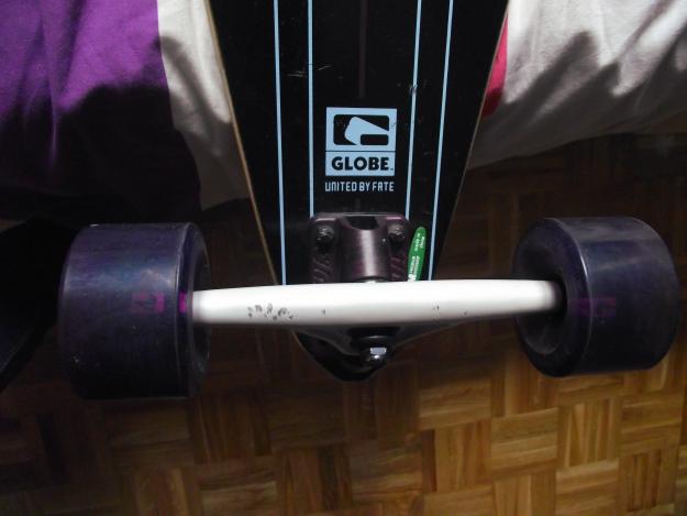 longboard globe, casi nuevo.