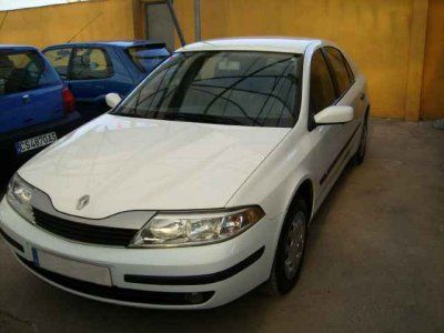 RENAULT LAGUNA 5 PUERTAS - Castellon