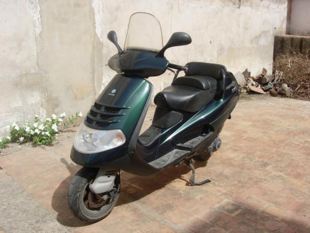 Vendo moto Piaggio Hexagon 250 GT