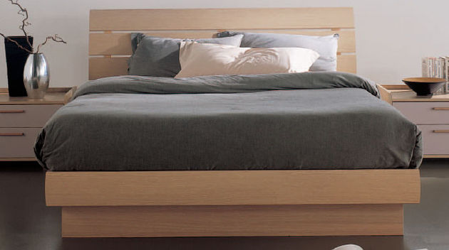 Cama Totem con armazn de la cama Class Box con somier