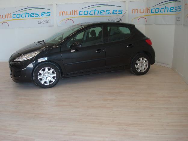 Peugeot 207 Confort 1.4 HDI 70, 8.900€