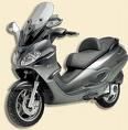 Piaggio X9 Evolutiom 125 cc, nueva 1.000 Km un año 2.500 euros