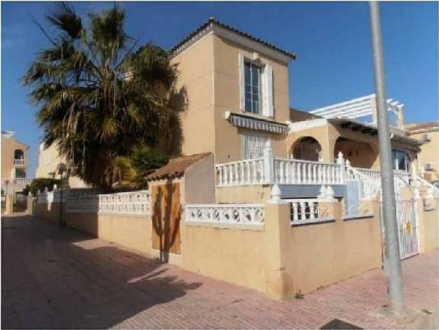 Casa adosada en Orihuela