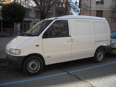 NISSAN VANNETE CARGOCOMBI 5 2.3 D D.A - VALLADOLID