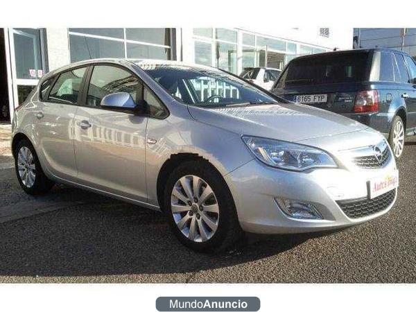 Opel Astra 1.7 CDTI Enjoy. SEMINUEVO