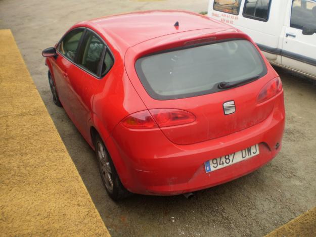 Piezas de seat leon del 2006 es gasolina 1.6 , con 75000 kilometros