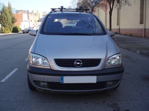 Opel zafira 2.0 DTI 100CV ELEGANCE