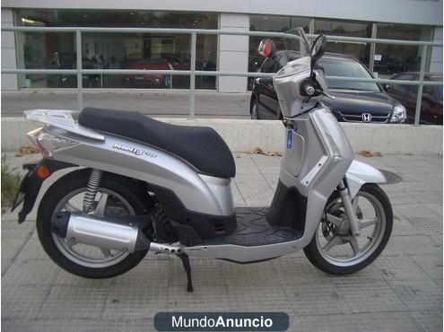 KYMCO People 125