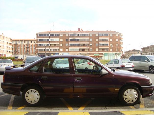 OPEL Vectra 2.0 Merit