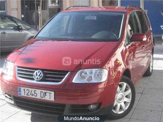 Volkswagen Touran 2.0 TDI DSG ADVANCE