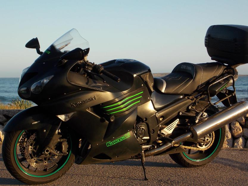 Kawasaki - zzr 1400 abs