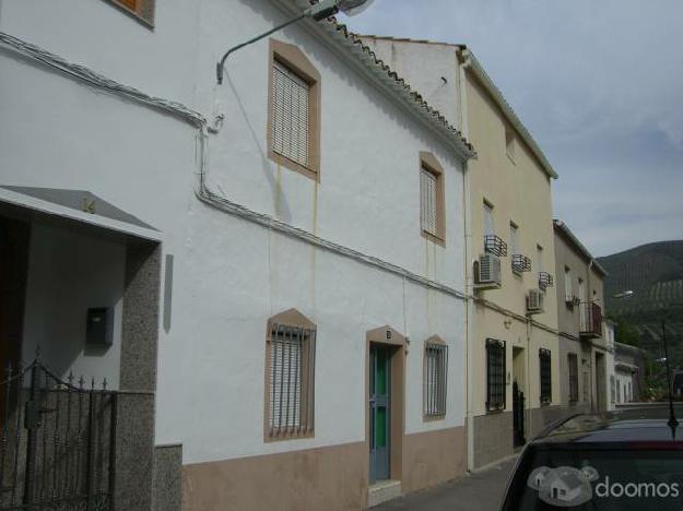 CASA DE DOS PLANTAS EN ALDEA DE GUTAR