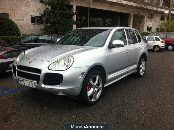 Porsche Cayenne TURBO. 450CV. IMPRESIONANTE !