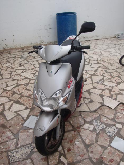 Se vende yamaha  jog`r