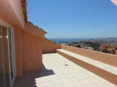 Apartamento con 2 dormitorios se vende en Fuengirola, Costa del Sol