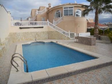 Chalet con 4 dormitorios se vende en Ciudad Quesada, Costa Blanca