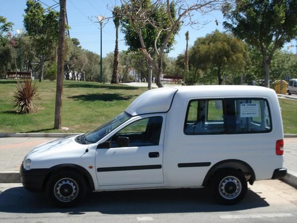 FURGONETA OPEL COMBO 1.7 D .. 2.500    NEGOCIABLES