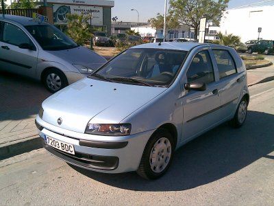 FIAT PUNTO 1.9 D - Granada