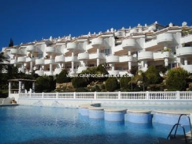 Apartamento con 2 dormitorios se vende en Mijas Costa, Costa del Sol