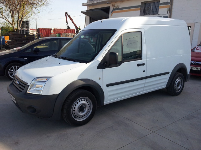 Ford  tourneo connect 110cv t 230