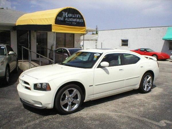 Dodge Challenger CHARGER 6,1 HEMI 2009, 