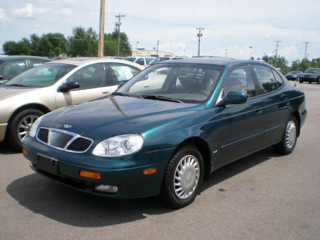 VENDO DAEWOO LEGANZA