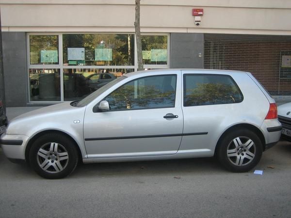 Volkswagen Golf 1.6