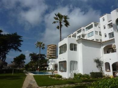 Apartamento con 2 dormitorios se vende en Mijas Costa, Costa del Sol