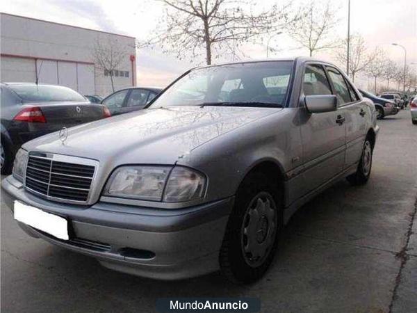 Mercedes-Benz Clase C C 180 CLASSIC