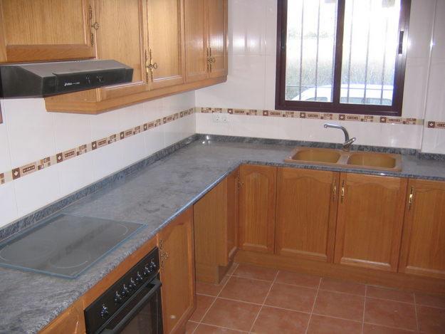 Bajo Vivienda de obra nueva a estrenar en villamarchante. ¡¡¡ VEN A VERLO !!!