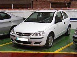 Comprar coche Opel Corsa 1.3 Cdti 70 Cv '03 en Madrid