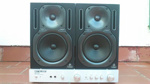 Monitores de estudio bheringuer y amplificador reloop