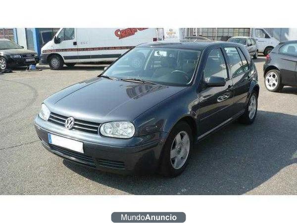 Volkswagen Golf 1.6 Conceptline 105