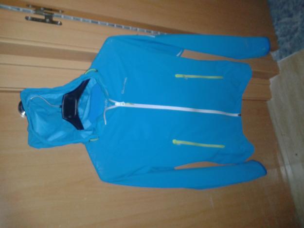 chaqueta cortaviento bionnassay helium