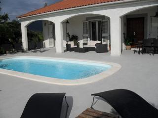 Villa : 2/7 personas - piscina - vistas a mar - ste lucie de porto vecchio  corcega del sur  corcega  francia