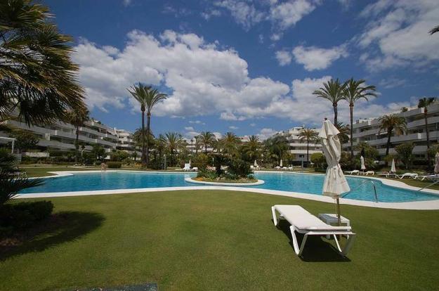 Apartamento a la venta en Puerto Banús Costa del Sol