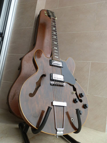 Guitara Gibson ES335 1972 Walnut