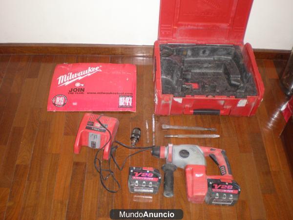 MARTILLO DEMOLEDOR + TALADRO MILWAUKEE V28 HX