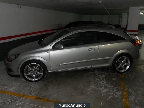 Se vende Opel Astra GTC 1.9 CDTi 150 CV modelo Sport