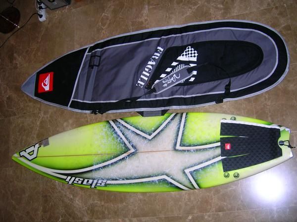 tabla de surf slash 6.1 mas complementos de regalo