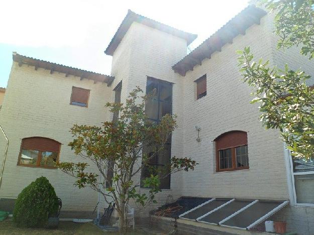 Casa en Cadrete