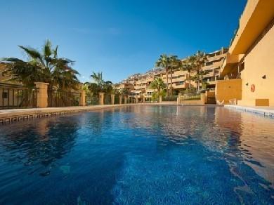 Apartamento con 2 dormitorios se vende en Benalmadena Costa, Costa del Sol