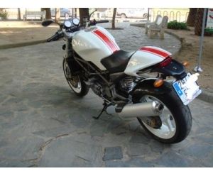 DUCATI MONSTER S4