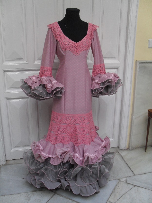 expectaculares trajes de flamenca