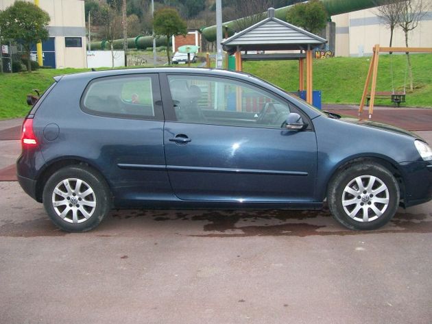 VOLKSWAGEN Golf 1.9TDI Highline