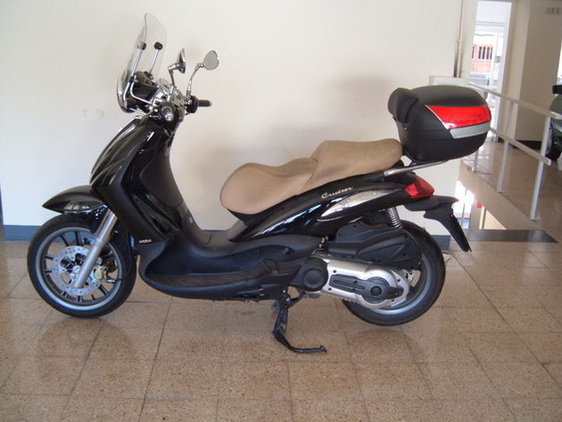 PIAGGIO BEVERLY 500